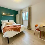Apartment Le Reve Ebroicien, T3 Sur Equipe - Gare - Centre