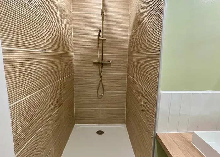 Apartment Le Reve Ebroicien, T3 Sur Equipe - Gare - Centre Evreux